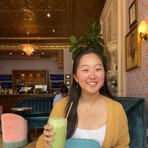 Meet your Posher, Elena